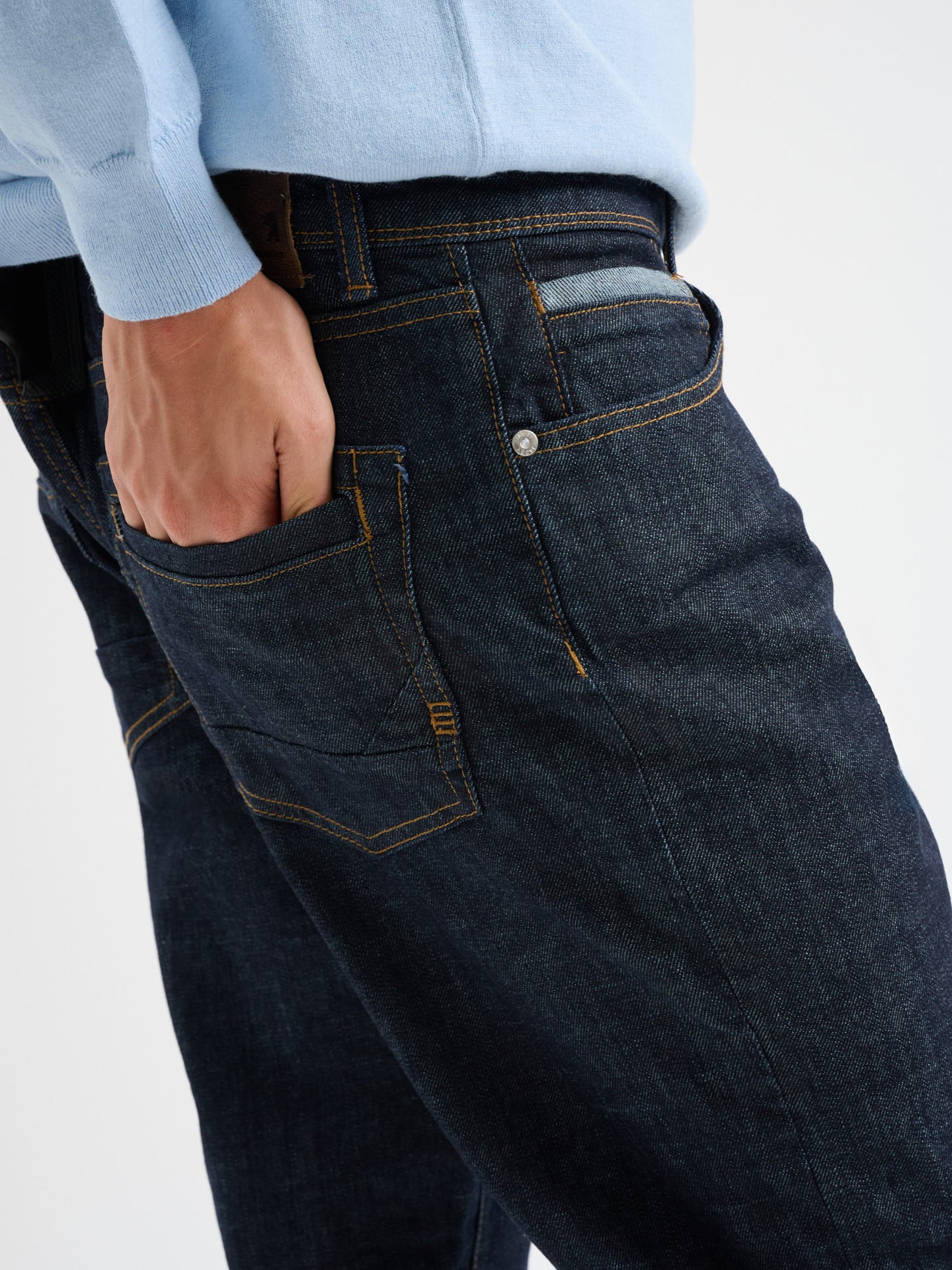 JEANS CINQUE TASCHE
