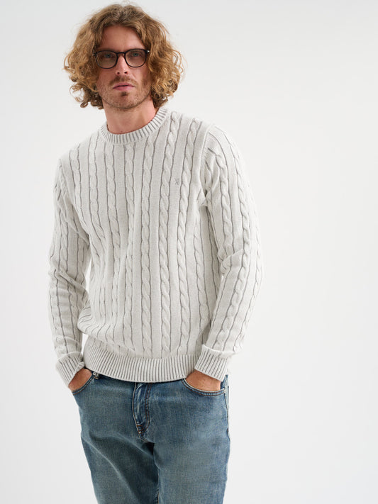 Maglia girocollo in treccia