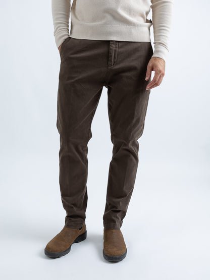 Pantalone Chino