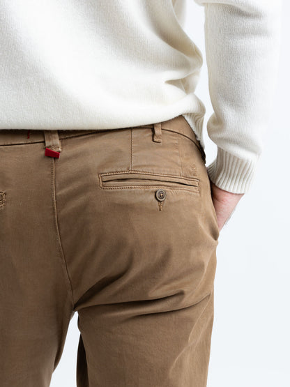 Pantalone Chino