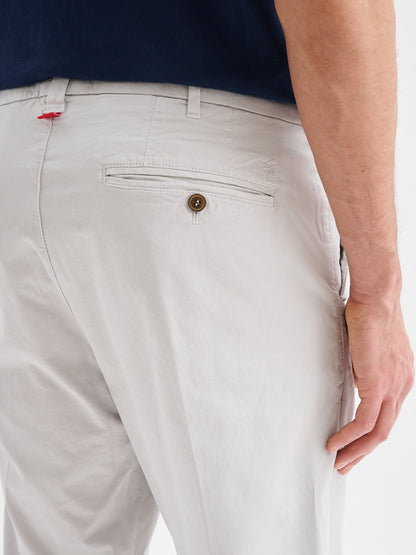 Pantalone Chino