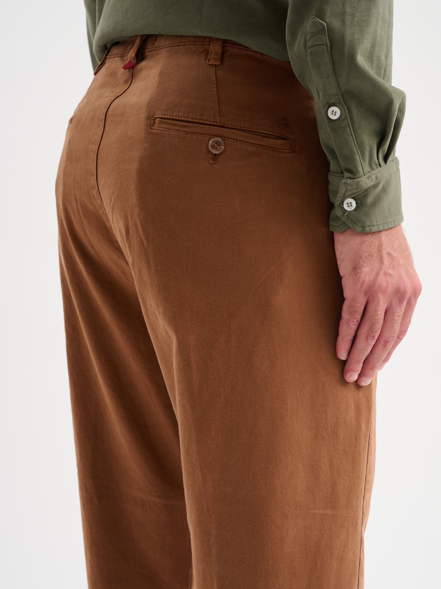PANTALONE CHINO PINCES