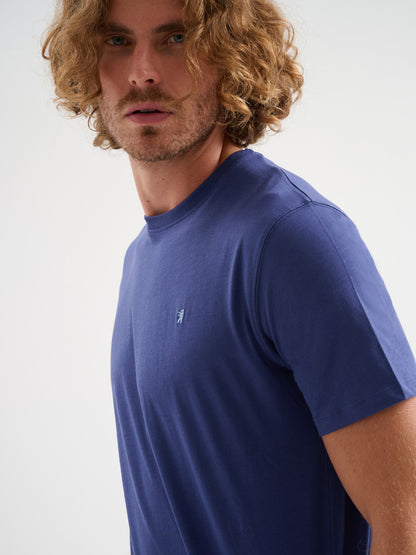 T-SHIRT A MANICHE CORTE