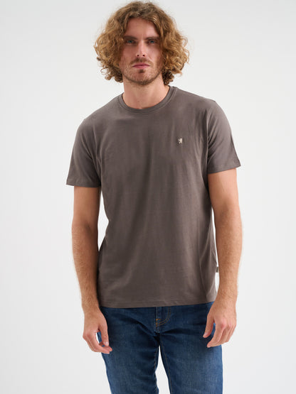 T-SHIRT A MANICHE CORTE