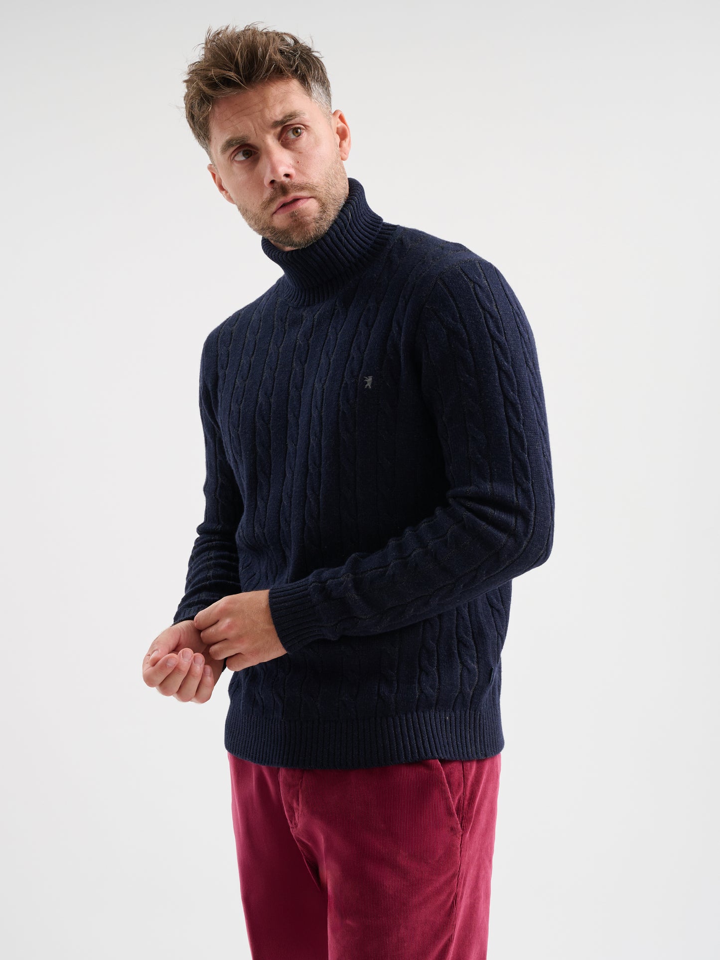 Maglia a collo alto in treccia