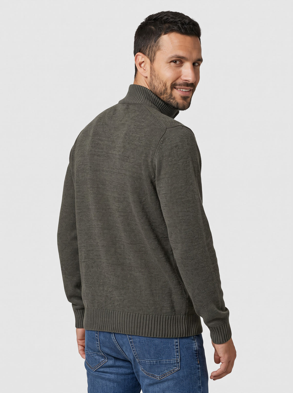 Maglia in Filato di Ciniglia