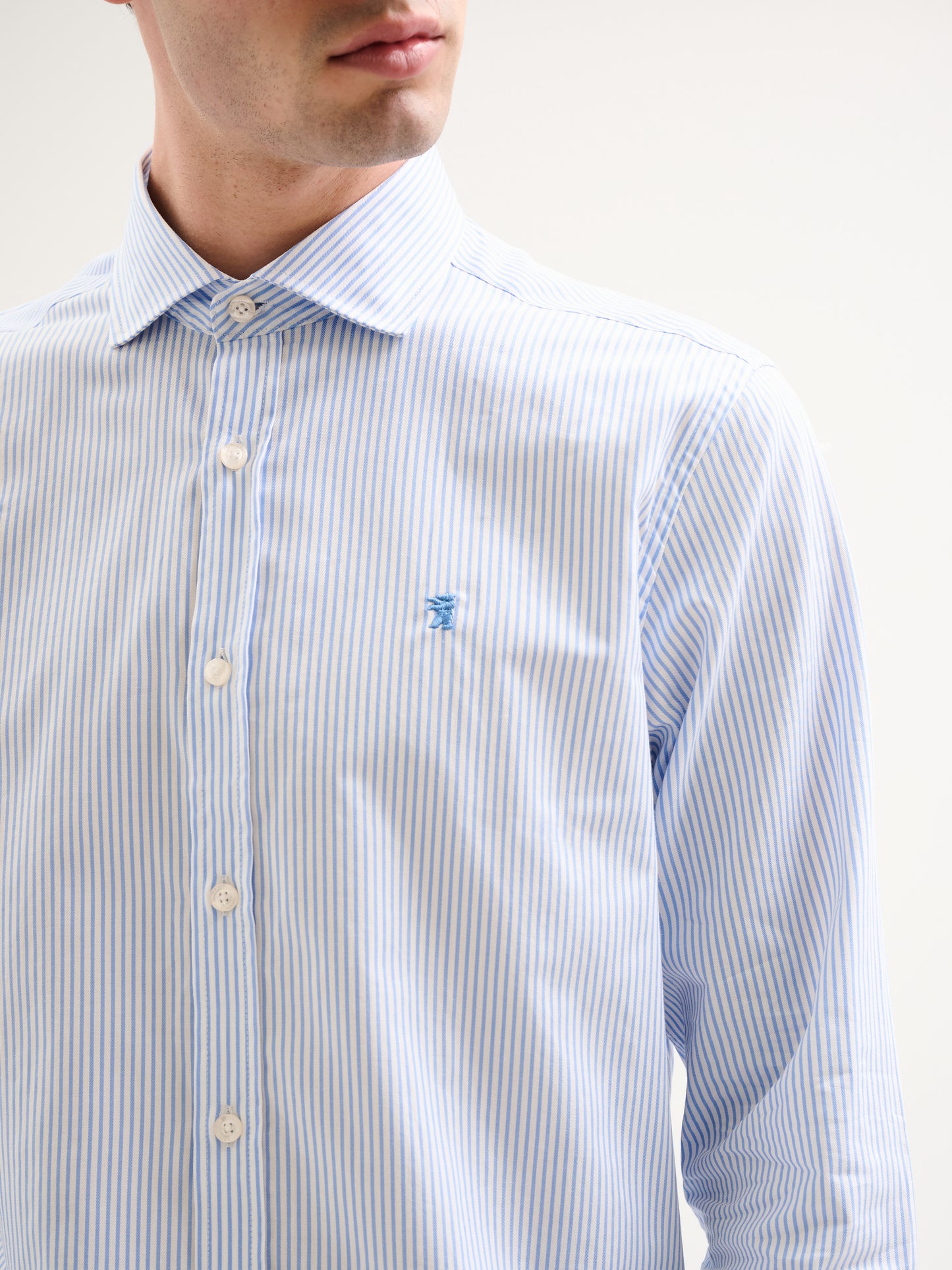 CAMICIA COLLO ALLA FRANCESE